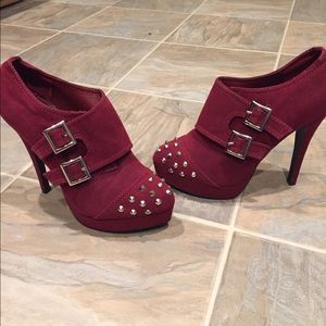 Drop dead gorgeous shoe/booties